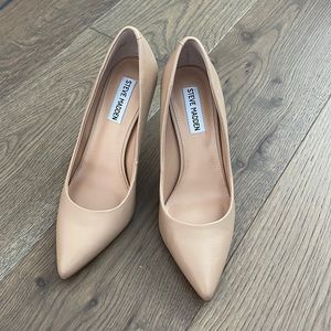 Steve Madden pump 7